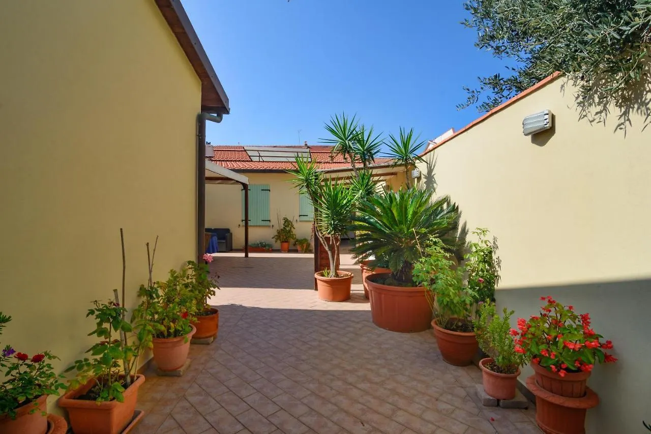 La Papaya Hotel Marina Di Pisa