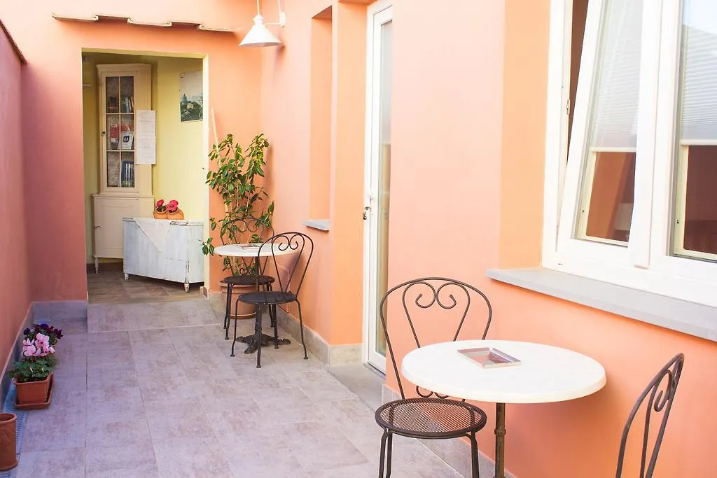 Guest house La Papaya Hotel Marina Di Pisa
